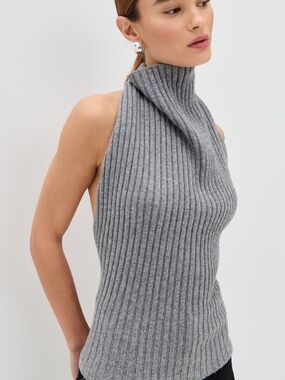 Victoria Beckham Ribbed Sleeveless Turtleneck Sweater